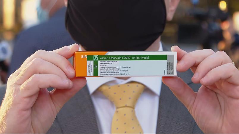 Senadores celebram vacinas da Índia e novo lote de Coronavac