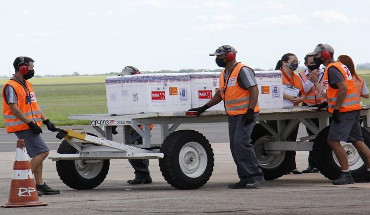 Ministério da Saúde envia quinta remessa com 93 mil doses de vacina contra o coronavírus para MS