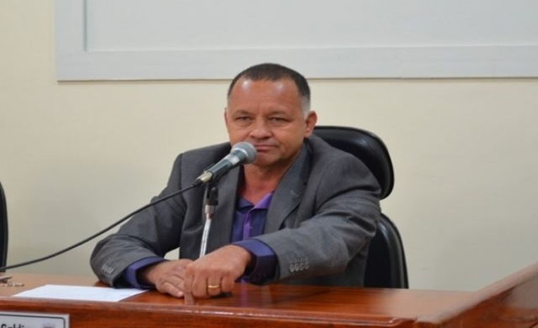 Vereador  Galdino solicita a implantação de placas de sinalização com limites de velocidade e PARE no Parque Ipanema