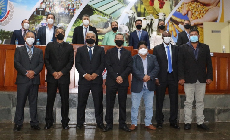 Câmara Municipal empossa suplente no cargo de vereador em Itaporã