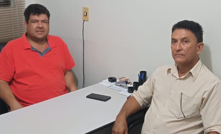 Presidente da Câmara recebe visita de secretário de agricultura